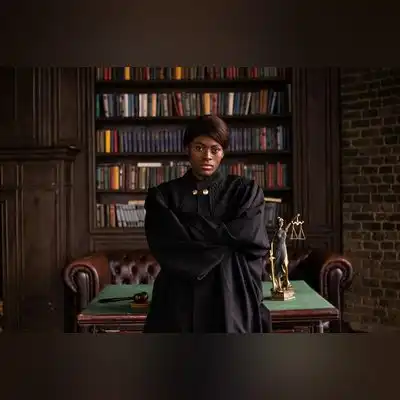 罗娜